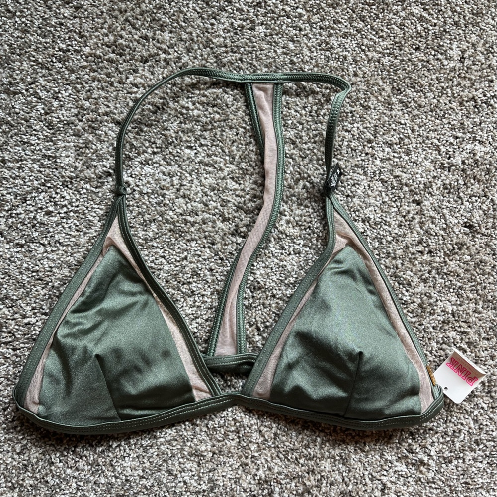 Brand new never worn Victoria’s Secret Pink swim top